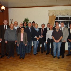 Landratskandidat Dr. Ralf Niermann mit den Rahdener Kandidaten