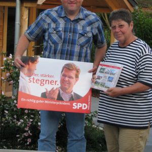Torsten Kuhlmann bei der SPD Föhr Vorsitzende Annemarie Linneweber
