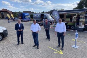 Abgeordnete und Spitzenkandidaten beim Energietag in Rahden