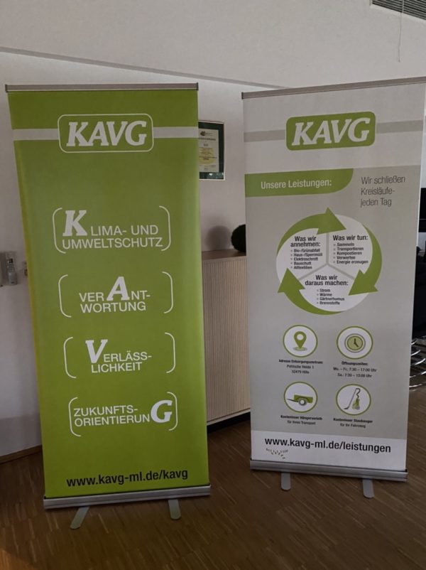KAVG Rollbanner