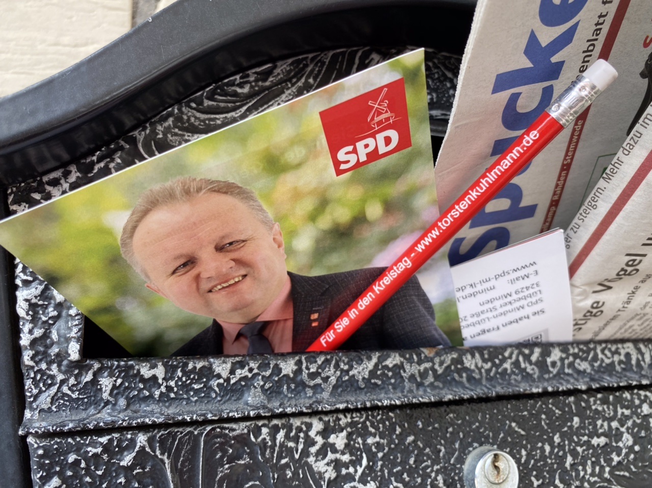Torsten im Briefkasten